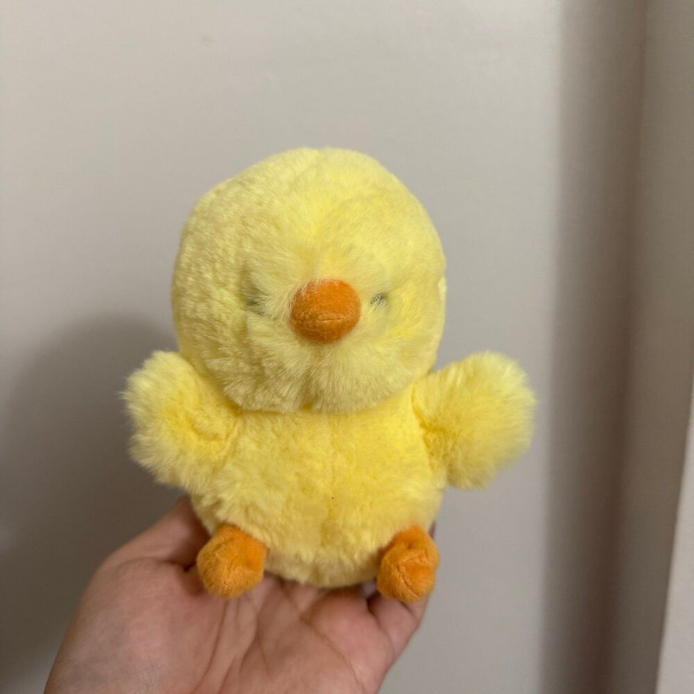 Aurora World Chickadee Chick Rolly Plush Yellow